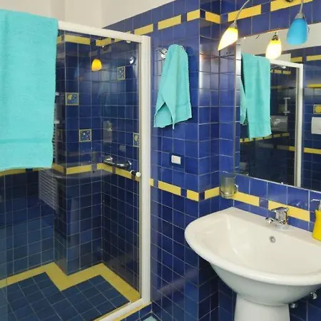 Sleeps 11 Pool Air Con Wifi * 佩萨罗